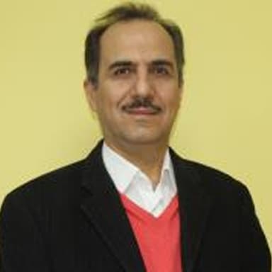 دکتر مصطفی مداح